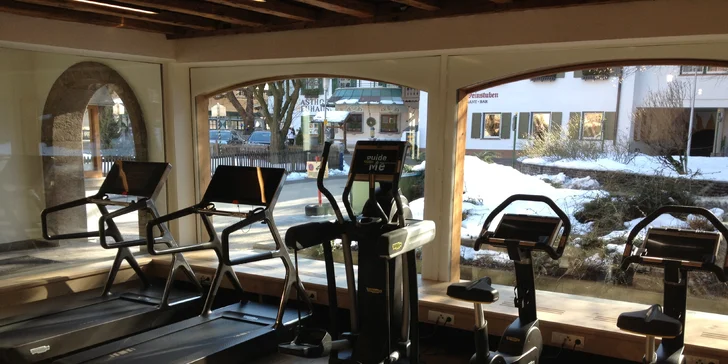 Luxusný horský rezort v Tirolských Alpách s nekonečným wellness, zábavou pre deti a polpenziou +