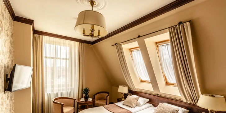 Zámocká romantika pri Vratislavi: raňajky alebo polpenzia, neobmedzený wellness a krásne okolie
