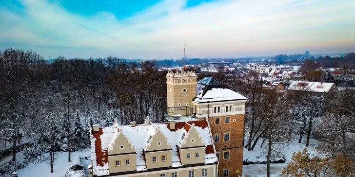 Zámocká romantika pri Vratislavi: raňajky alebo polpenzia, neobmedzený wellness a krásne okolie