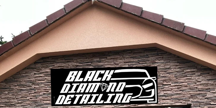 Detailné čistenie exteriéru a interiéru aj tepovanie vozidla