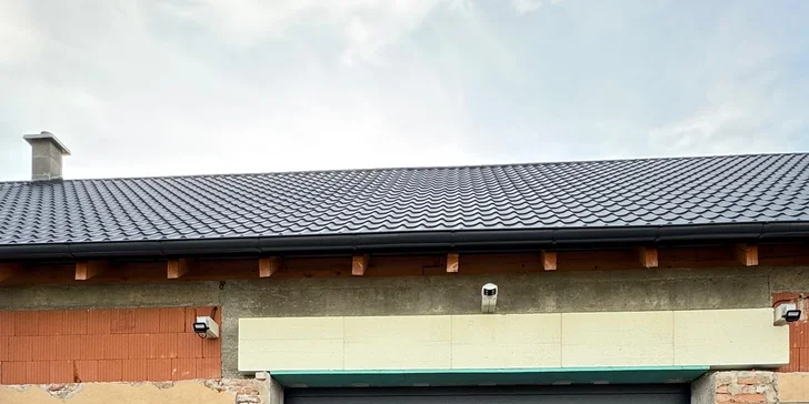 Kompletné prezutie alebo prehodenie kolies s vyvážením a kontrolou bŕzd a podvozku