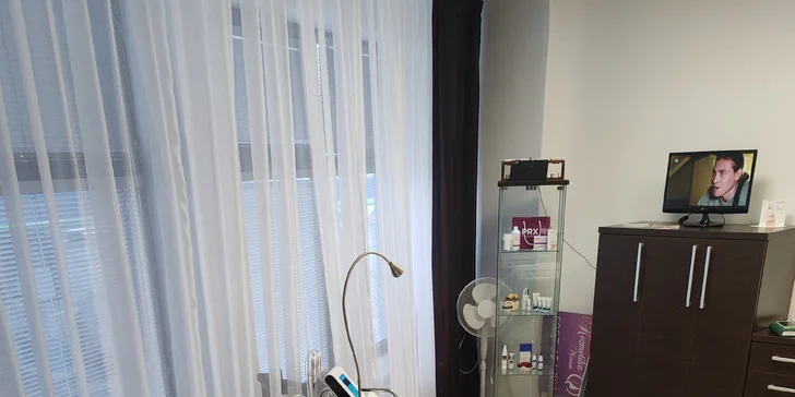 Kompletné ošetrenie pleti LUXCEAR 3v1 alebo masáž s neurokozmetikou ARKANA