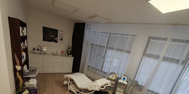 Kompletné ošetrenie pleti LUXCEAR 3v1 alebo masáž s neurokozmetikou ARKANA