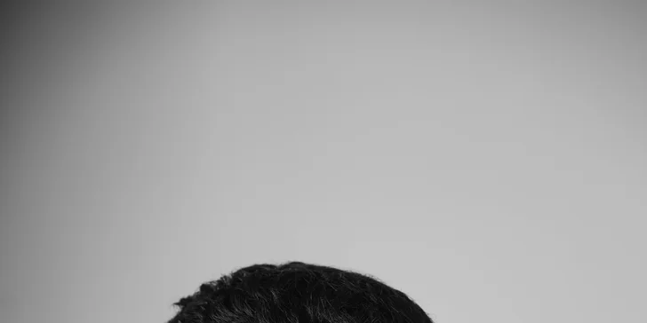 Strihanie vlasov, úprava brady či kombo od junior alebo senior barbera