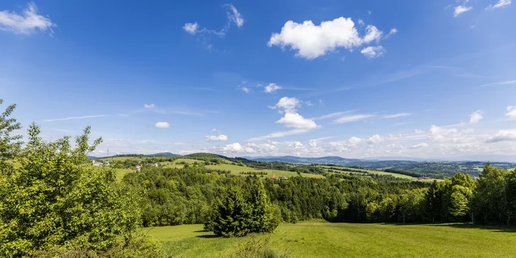 Pobyt na pomedzí Jeseníkov a Orlických hôr: penzión s výhľadom na hory, vrátane raňajok