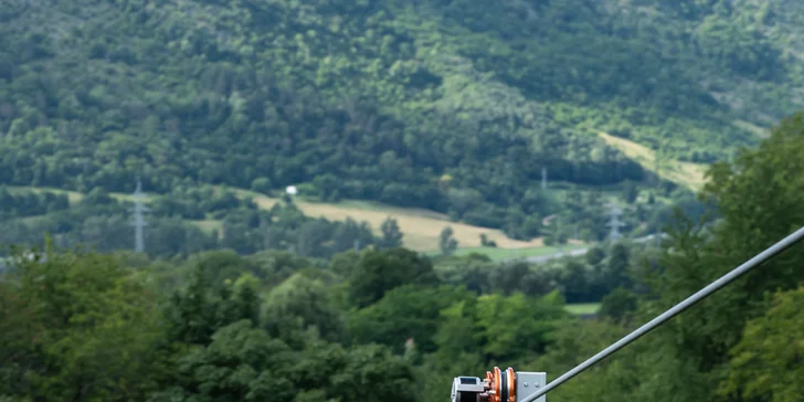 Gombasecký ZIPLINE: Vyskúšajte prvú 500 m dlhú zipline dráhu na Gemeri v atraktívnej lokalite
