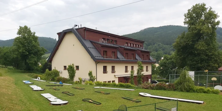 Krásy Jeseníkov: pobyt s raňajkami, wellness a 50% zľavou na deti do 11,9 rokov