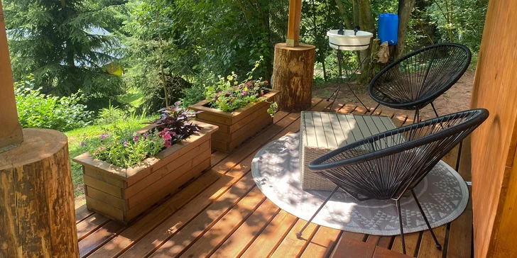 Tiny house v Podkrkonoší: útulný domček možnosť relaxácie v saune a kúpacom sude