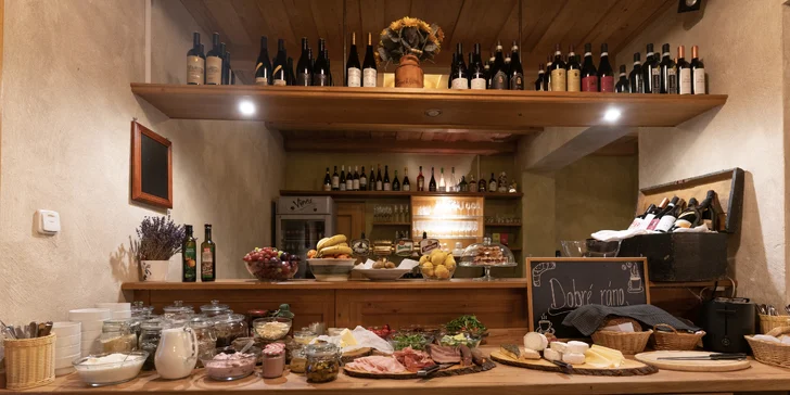 Pobyt v rodinnom rezorte na Šumave s jedlom a wellness pre pár aj rodinu