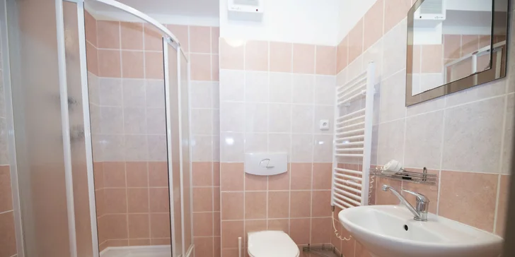 Pohodová dovolenka v Krkonošiach: horský hotel priamo pri zjazdovke, polpenzia