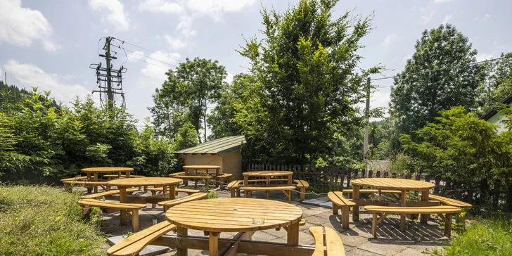 Pohodová dovolenka v Krkonošiach: horský hotel priamo pri zjazdovke, polpenzia