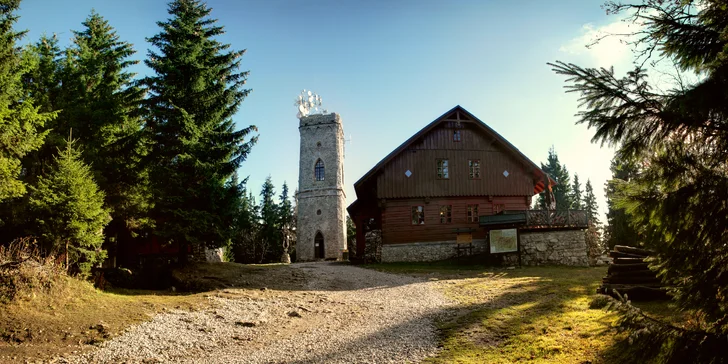 Pohodová dovolenka v Krkonošiach: horský hotel priamo pri zjazdovke, polpenzia