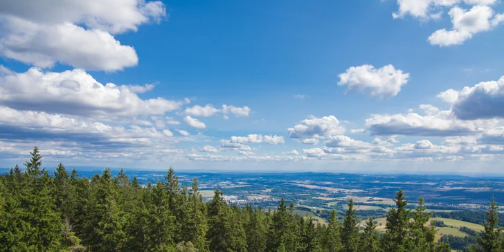 Pohodová dovolenka v Krkonošiach: horský hotel priamo pri zjazdovke, polpenzia