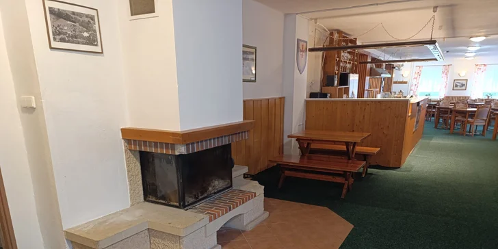 Pohodová dovolenka v Krkonošiach: horský hotel priamo pri zjazdovke, polpenzia