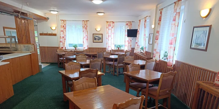 Pohodová dovolenka v Krkonošiach: horský hotel priamo pri zjazdovke, polpenzia