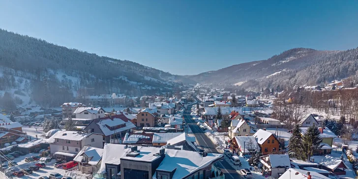Pobyt v poľských Beskydách: apartmány blízko svahu, raňajky aj vstup do wellness