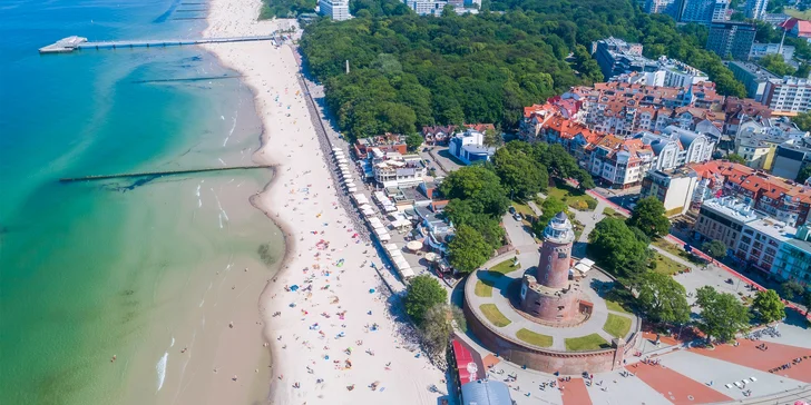 Dovolenka v Kolobřehu: hotel kúsok od pláže, raňajky aj zľava na procedúry