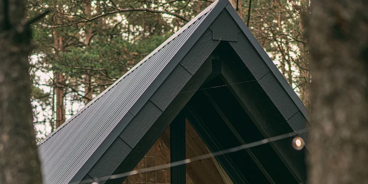 Boutique wellness rezort pri Opole: zátoka Bajka s piesočnatou plážou, strava aj zábava pre deti