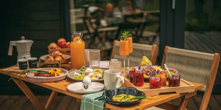 Boutique wellness rezort pri Opole: zátoka Bajka s piesočnatou plážou, strava aj zábava pre deti