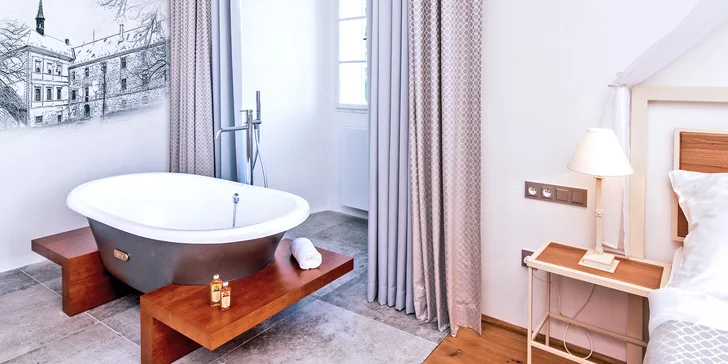 Pobyt v pivovarskom hoteli na Zámku Svijany: raňajky, prehliadka zámku a pivovaru aj pivný kúpeľ