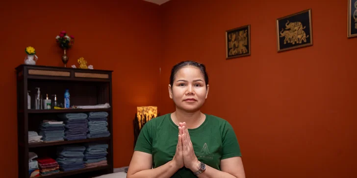 Thajská olejová aromatická masáž: 45–60 minút uvoľnenia a relaxu