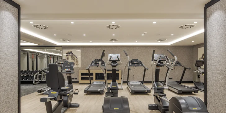 Spoznajte španielsku Sevillu: pobyt v 4* hoteli s raňajkami