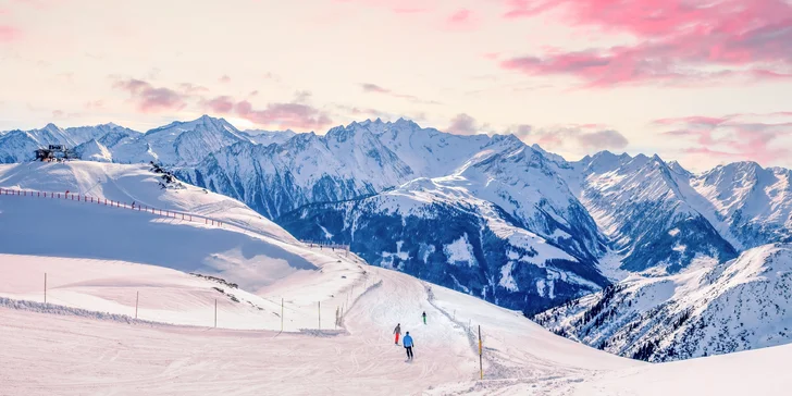 Luxusný horský rezort v Tirolských Alpách s nekonečným wellness, zábavou pre deti a polpenziou +