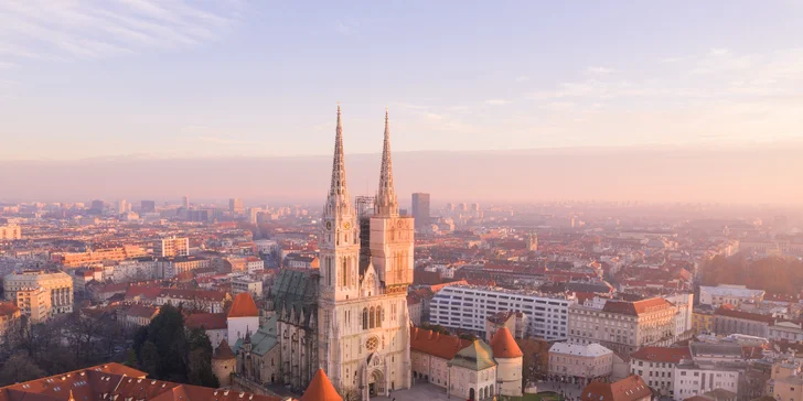 Čarovný advent v chorvátskom Záhrebe: vianočné trhy, prehliadka mesta aj múzeá