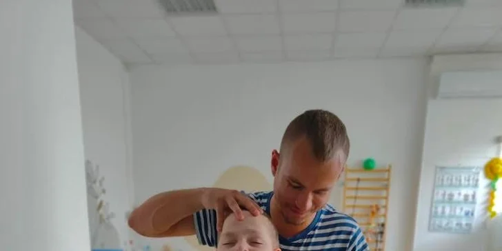 Prispejte Mykhailovi na intenzívne rehabilitačné pobyty