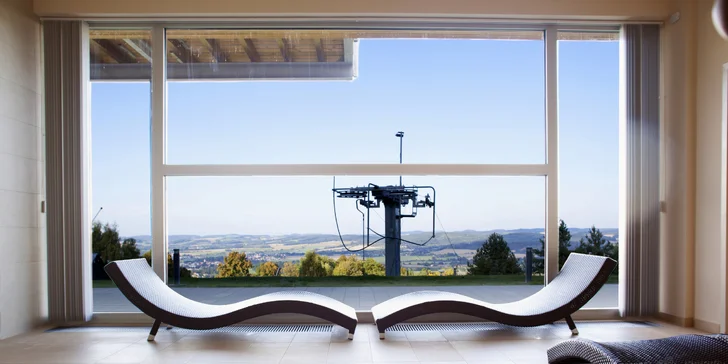 Pobyt na Monínci: hotel s vnútorným bazénom, vírivkou a raňajkami