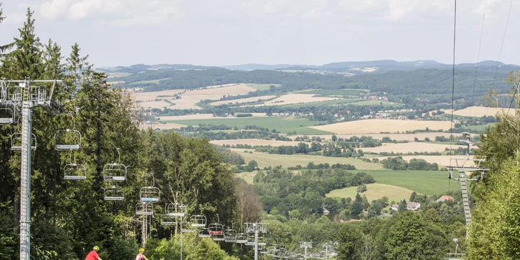 Pobyt na Monínci: hotel s vnútorným bazénom, vírivkou a raňajkami