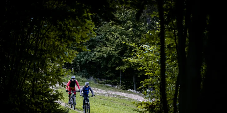 Pobyt na Monínci: hotel s vnútorným bazénom, vírivkou a raňajkami