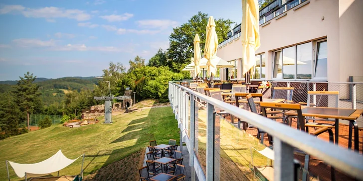 Pobyt na Monínci: hotel s vnútorným bazénom, vírivkou a raňajkami