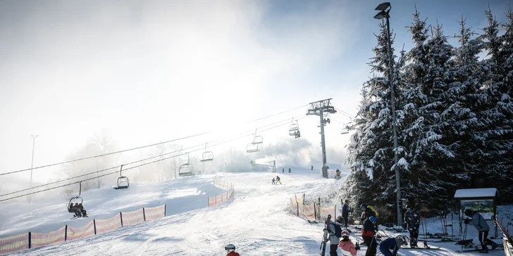 Pobyt na Monínci: hotel s vnútorným bazénom, vírivkou a raňajkami