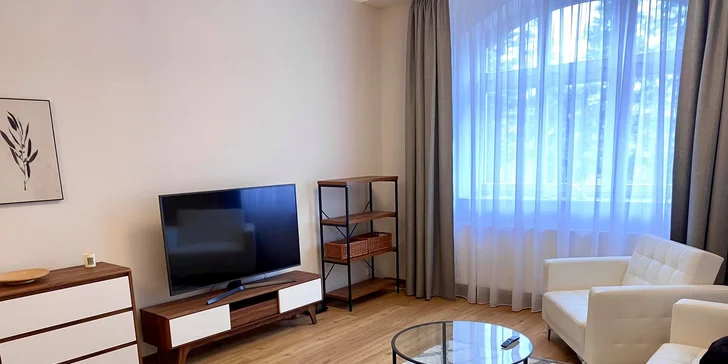 Pobyt s raňajkami v Poděbradoch: penzión pod zámkom priamo pri Labe, pamiatky aj cyklistika