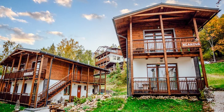 Pobyt v chate Planina alebo apartmánových domčekoch v Národnom parku Muránska planina s raňajkami aj wellness