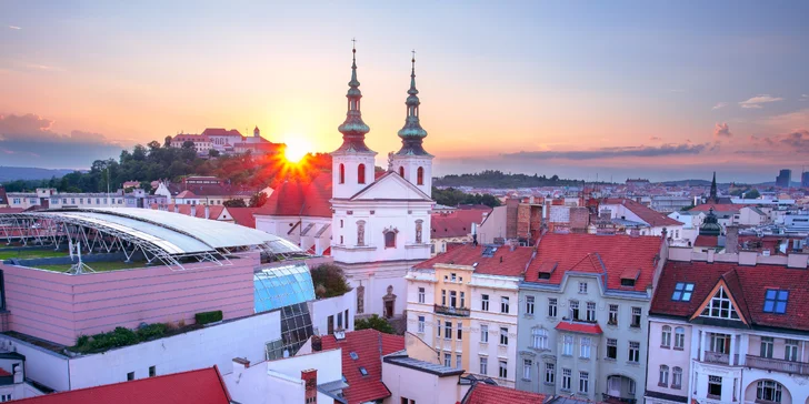 Adventné Brno plné svetiel a dobrej nálady, aj so SANTABARTOBUSom