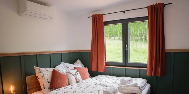 Moderná chata v južných Čechách: vlastná sauna, vírivý sud a kapacita až 6 osôb