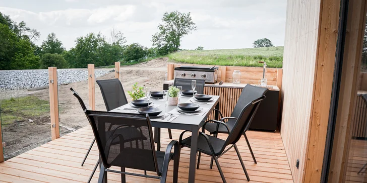 Moderná chata v južných Čechách: vlastná sauna, vírivý sud a kapacita až 6 osôb