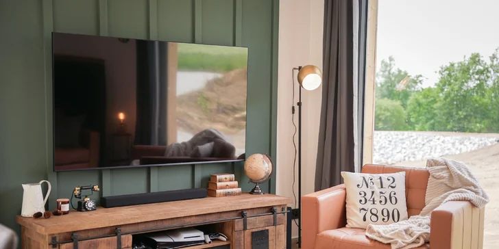 Moderná chata v južných Čechách: vlastná sauna, vírivý sud a kapacita až 6 osôb