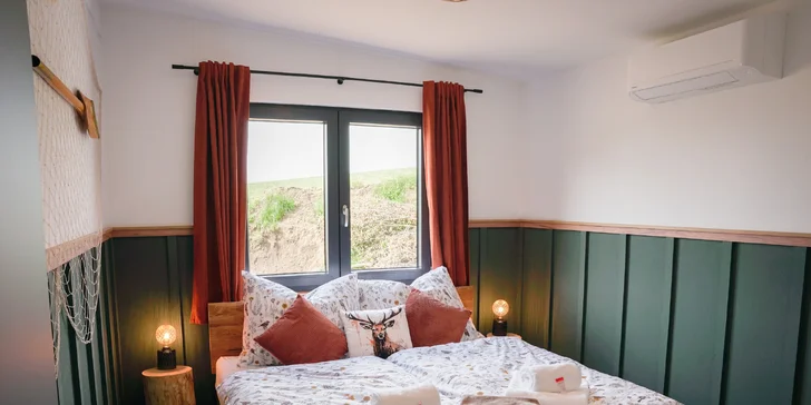 Moderná chata v južných Čechách: vlastná sauna, vírivý sud a kapacita až 6 osôb