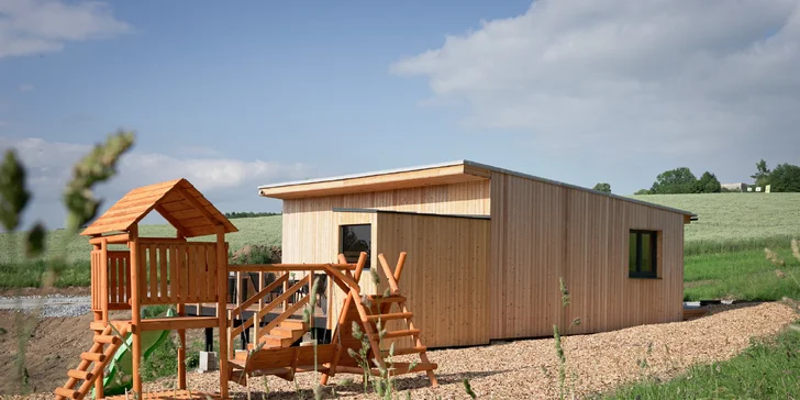 Moderná chata v južných Čechách: vlastná sauna, vírivý sud a kapacita až 6 osôb