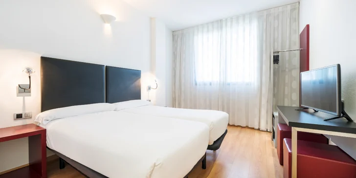 Dovolenka v Španielsku: 3* hotel s raňajkami, autobusy na pláž, Oceánografický park