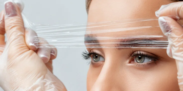 Mihalnice aj obočie ako z katalógu: úprava, farbenie, laminácia aj výhodná kombinácia