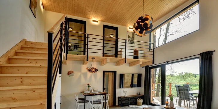 Moderná chata pri Českých Budějoviciach a Krumlove: fínska sauna, terasa, kapacita až pre 6 osôb