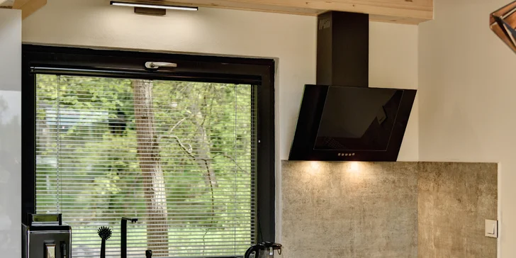 Moderná chata pri Českých Budějoviciach a Krumlove: fínska sauna, terasa, kapacita až pre 6 osôb