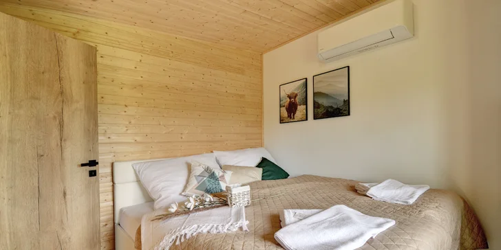 Moderná chata pri Českých Budějoviciach a Krumlove: fínska sauna, terasa, kapacita až pre 6 osôb