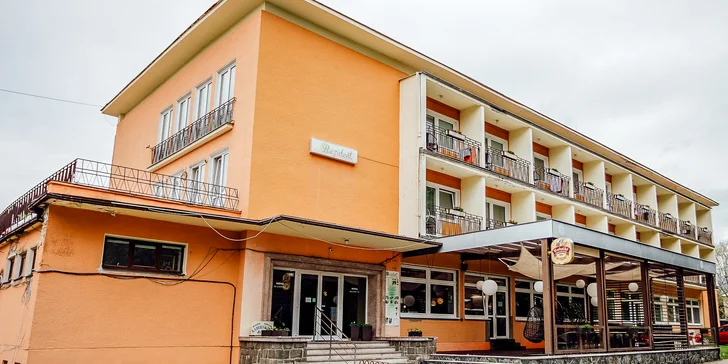 Wellness pobyt v Turčianskych Tepliciach s polpenziou, procedúrami a vstupom do SPA & AQUAPARKU