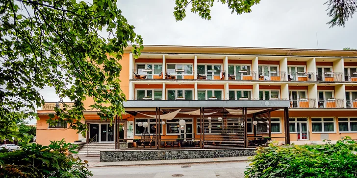 Wellness pobyt v Turčianskych Tepliciach s polpenziou, procedúrami a vstupom do SPA & AQUAPARKU