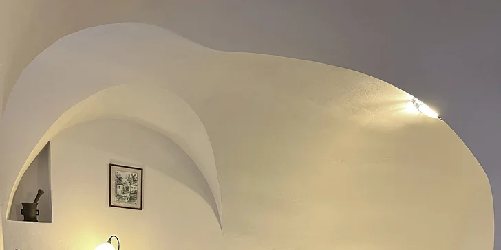 Hotel zo 17. storočia v centre Třebíča: raňajky, prehliadka pamiatok aj welcome drink